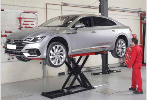 BANC DE REDRESSAGE - POSTLIFT